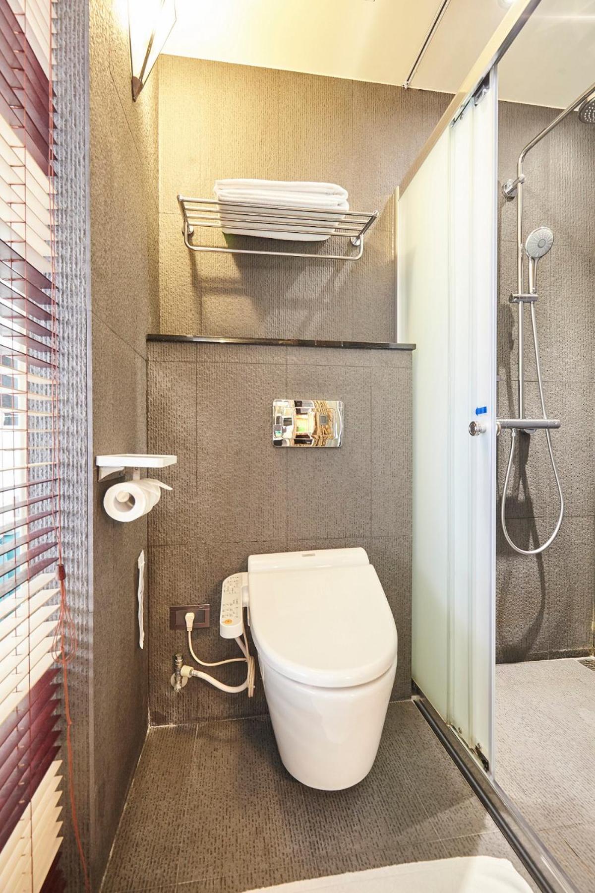 Lacle Hotel-Luzhou Taipei Bagian luar foto